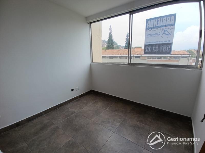3e40bcfa-fe37-4160-99ca-b09dc797f2d4.jpg